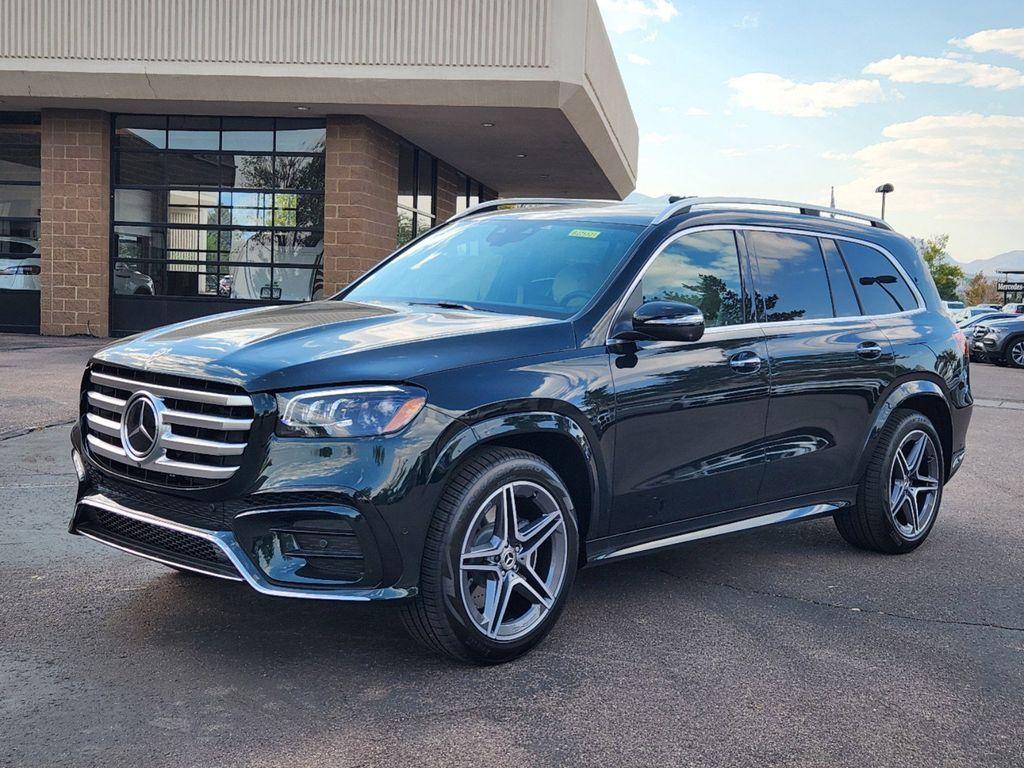 new 2025 Mercedes-Benz GLS 450 car, priced at $98,565