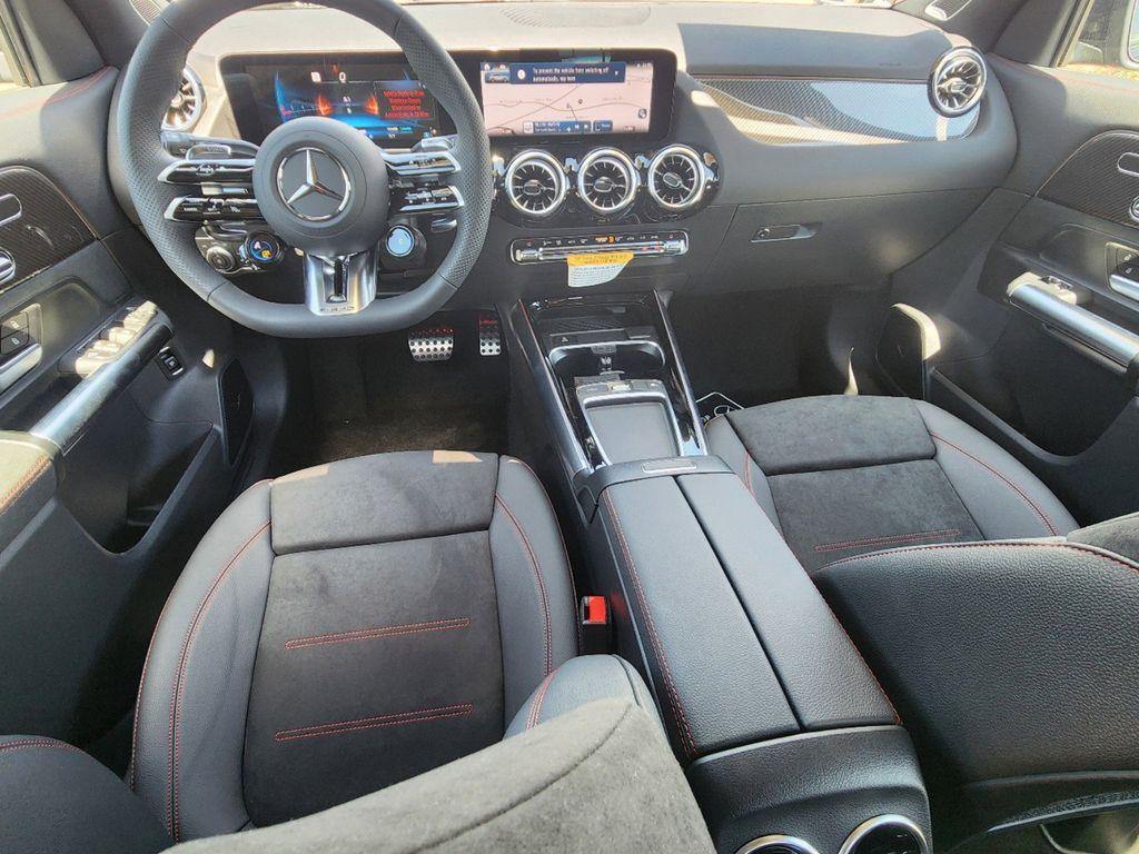 new 2025 Mercedes-Benz AMG GLA 35 car