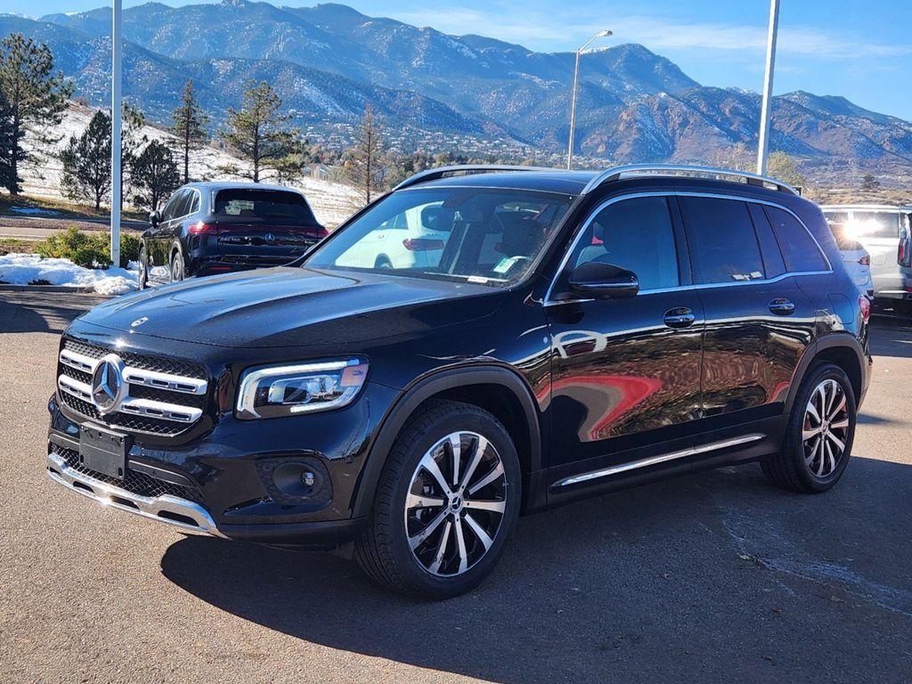 used 2023 Mercedes-Benz GLB 250 car, priced at $37,287