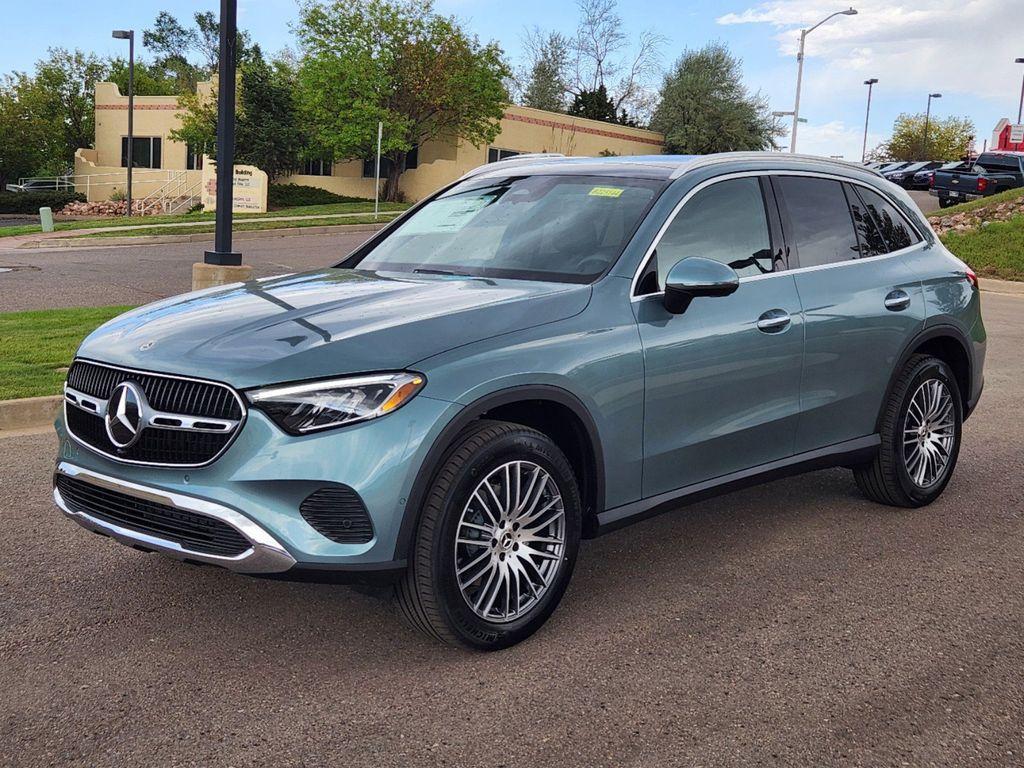 new 2025 Mercedes-Benz GLC 300 car, priced at $58,120