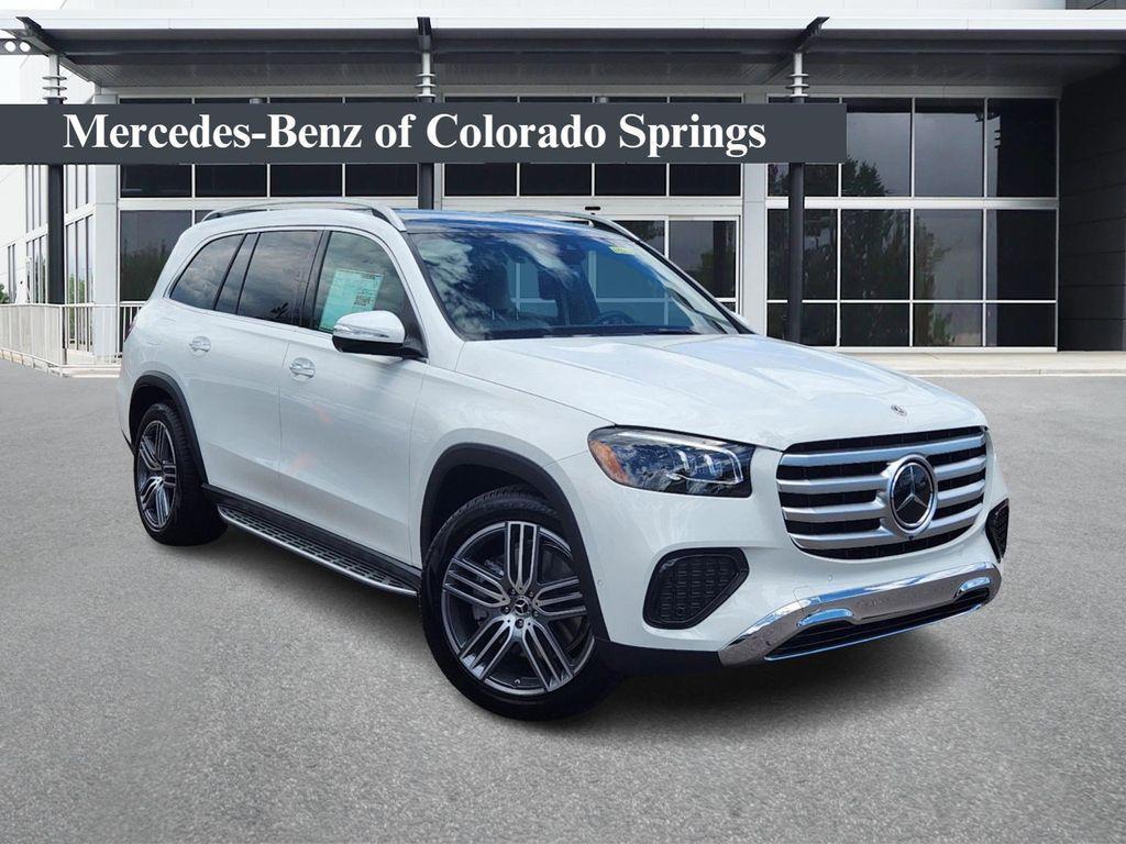 new 2025 Mercedes-Benz GLS 450 car