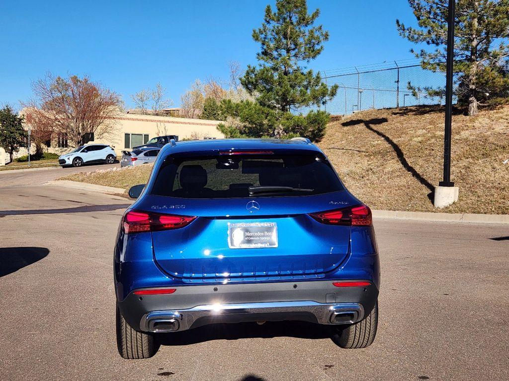 new 2025 Mercedes-Benz GLA 250 car