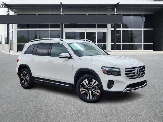 new 2025 Mercedes-Benz GLB 250 car