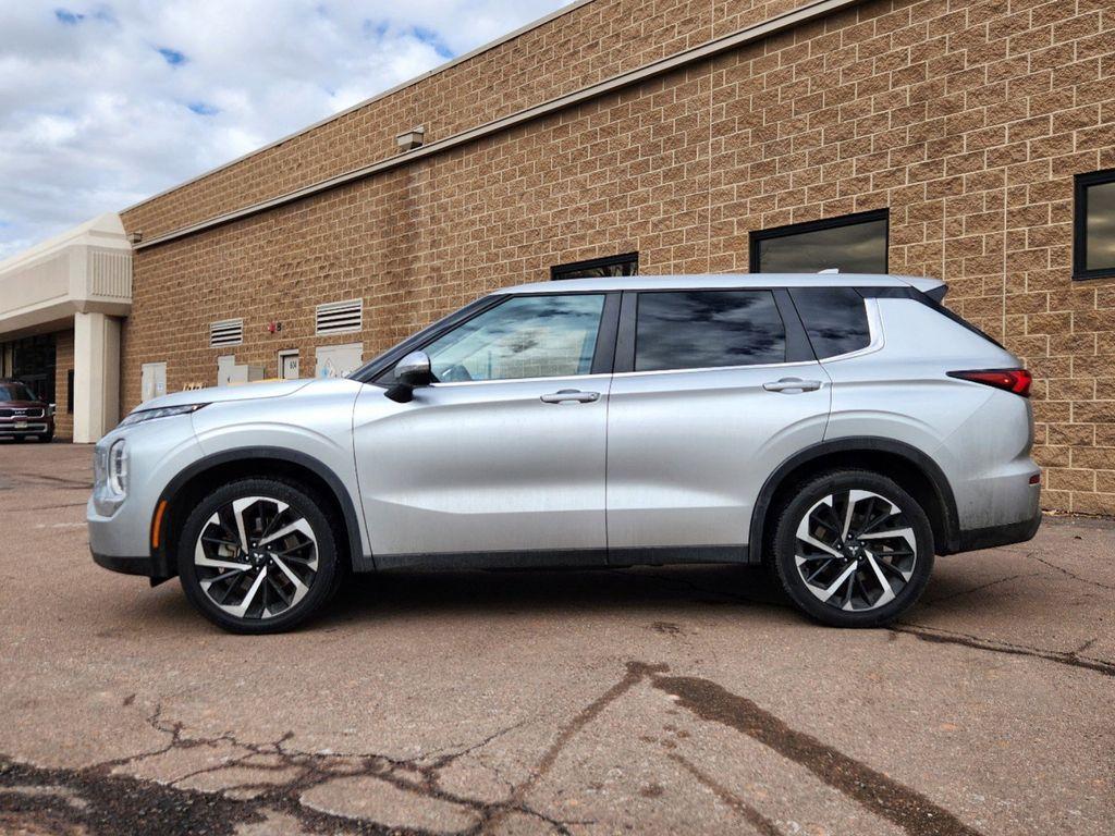 used 2022 Mitsubishi Outlander car, priced at $21,987