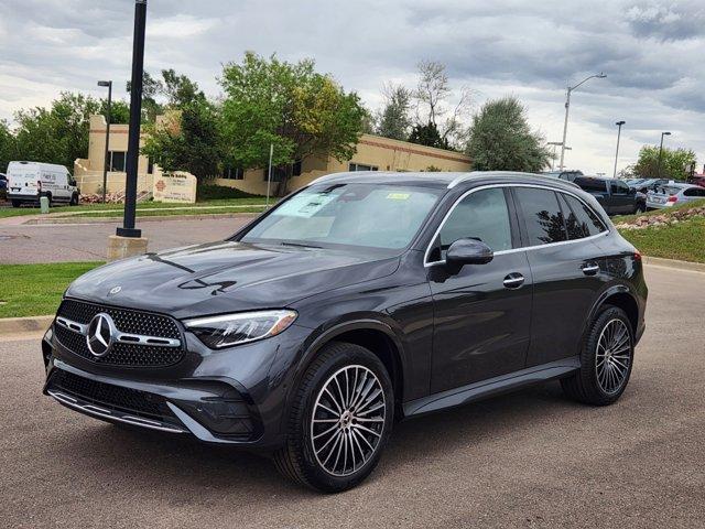 new 2025 Mercedes-Benz GLC 300 car