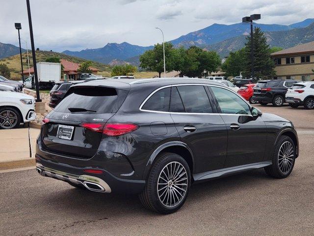 new 2025 Mercedes-Benz GLC 300 car