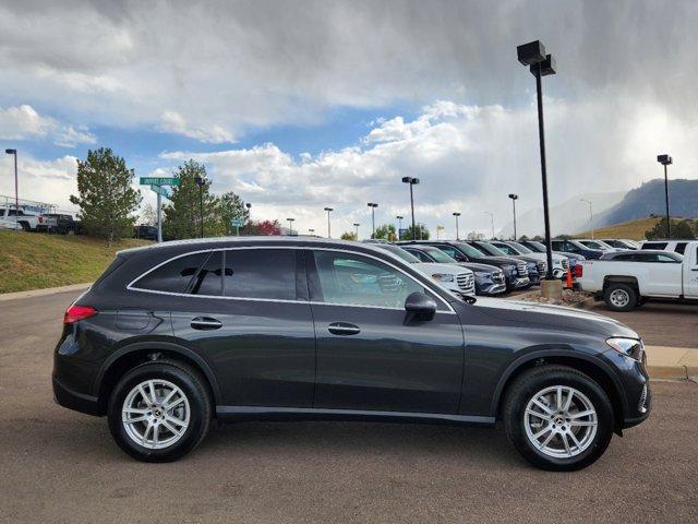 new 2025 Mercedes-Benz GLC 300 car