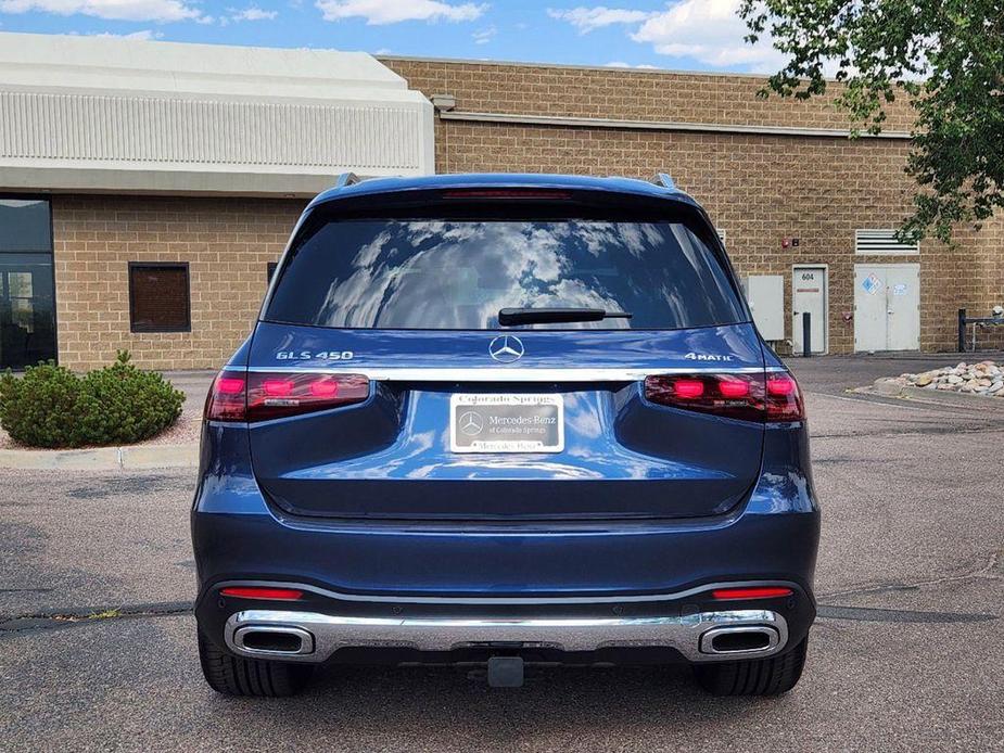 new 2025 Mercedes-Benz GLS 450 car, priced at $99,865