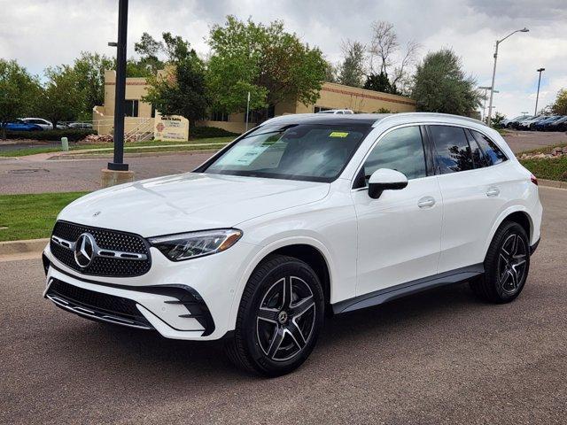 new 2025 Mercedes-Benz GLC 300 car