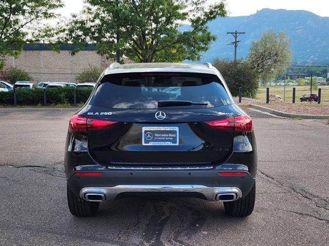 new 2025 Mercedes-Benz GLA 250 car