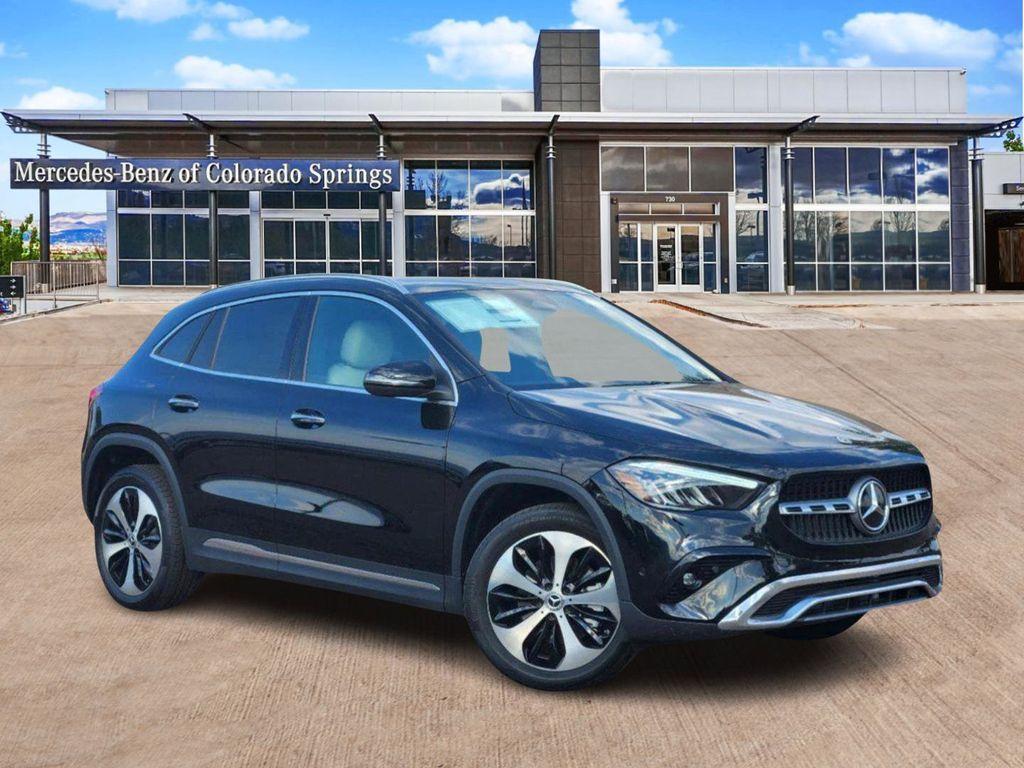 new 2025 Mercedes-Benz GLA 250 car, priced at $46,300