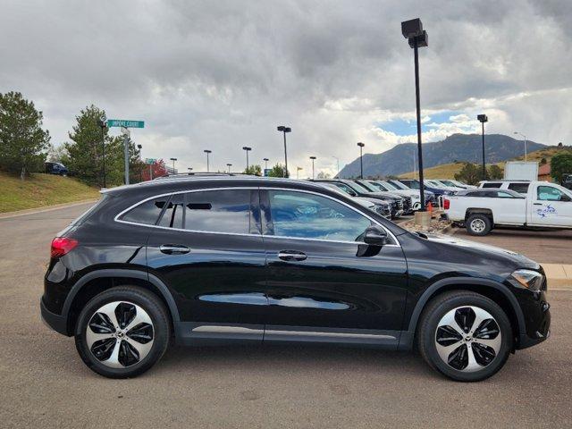 new 2025 Mercedes-Benz GLA 250 car