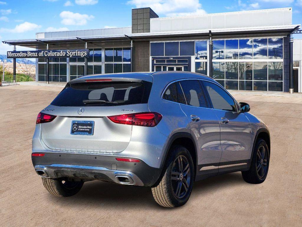 new 2025 Mercedes-Benz GLA 250 car, priced at $53,690