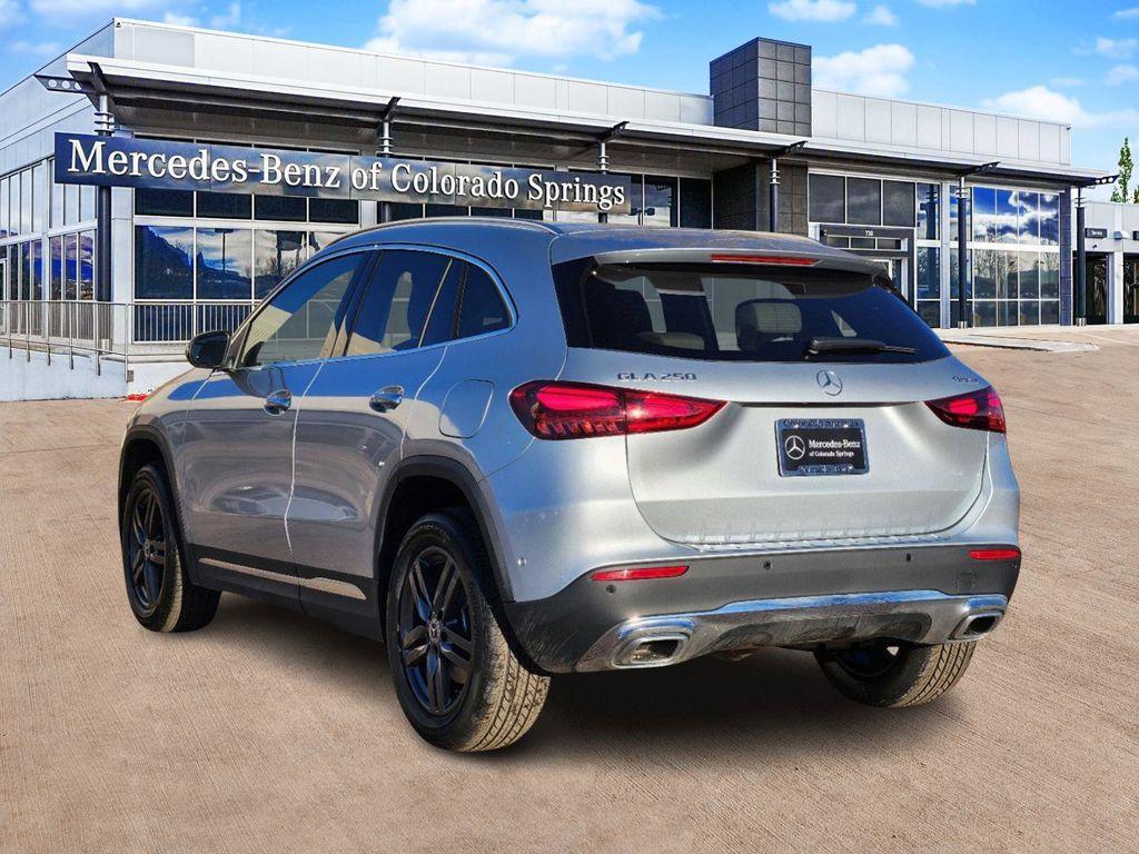 new 2025 Mercedes-Benz GLA 250 car, priced at $53,690