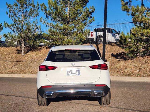 new 2025 Mercedes-Benz GLA 250 car