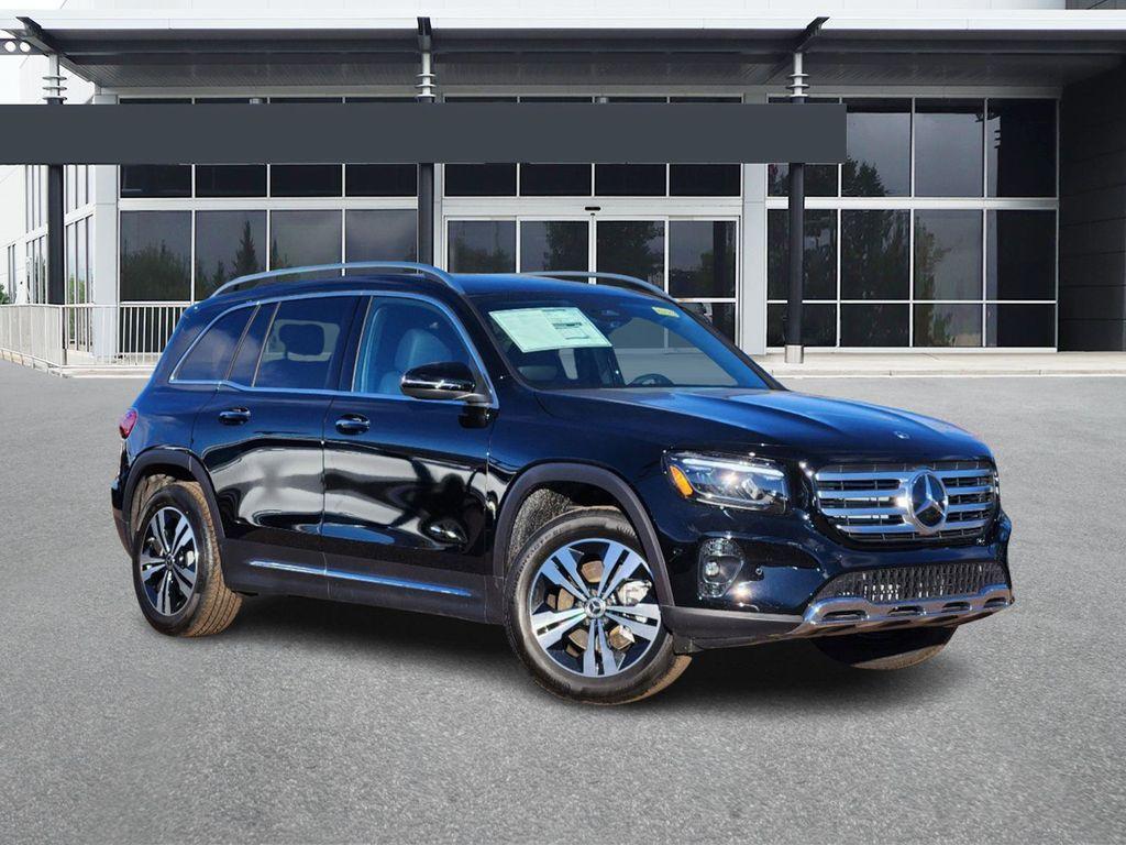 new 2025 Mercedes-Benz GLB 250 car