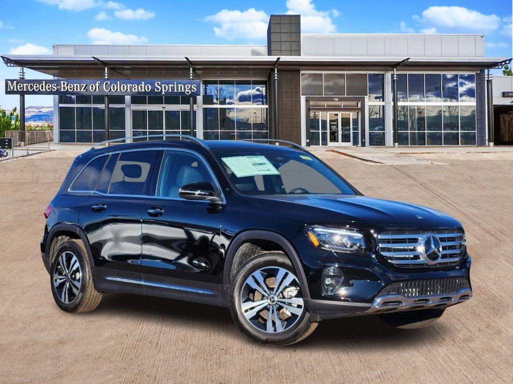 new 2025 Mercedes-Benz GLB 250 car, priced at $46,200