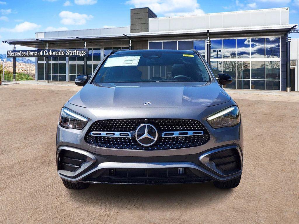 new 2025 Mercedes-Benz GLA 250 car, priced at $52,650