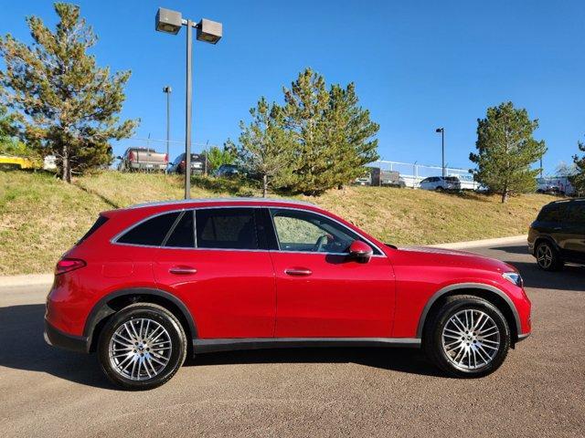 new 2025 Mercedes-Benz GLC 300 car