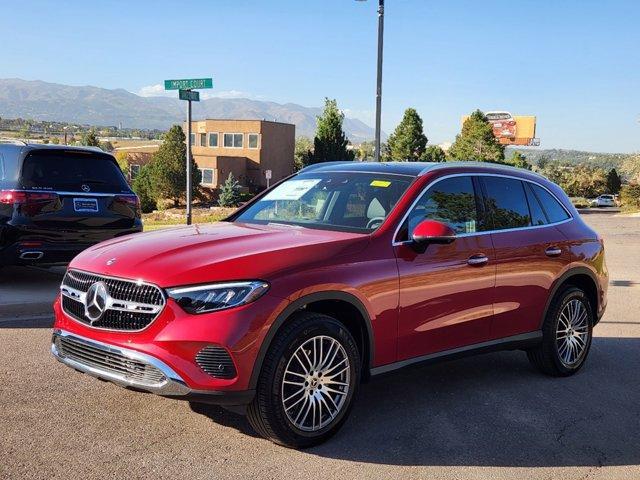 new 2025 Mercedes-Benz GLC 300 car