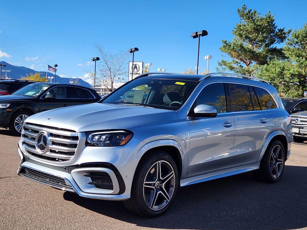 new 2025 Mercedes-Benz GLS 450 car, priced at $101,635