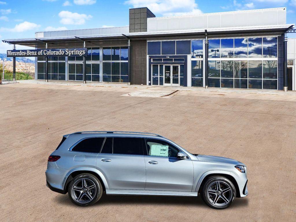 new 2025 Mercedes-Benz GLS 450 car, priced at $101,635