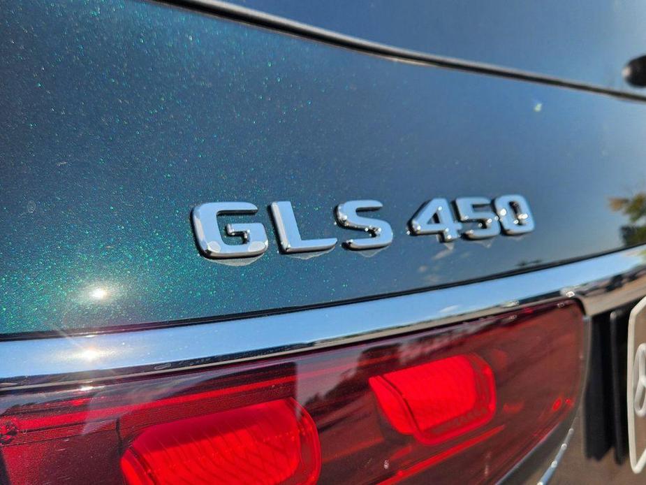 new 2025 Mercedes-Benz GLS 450 car, priced at $102,985