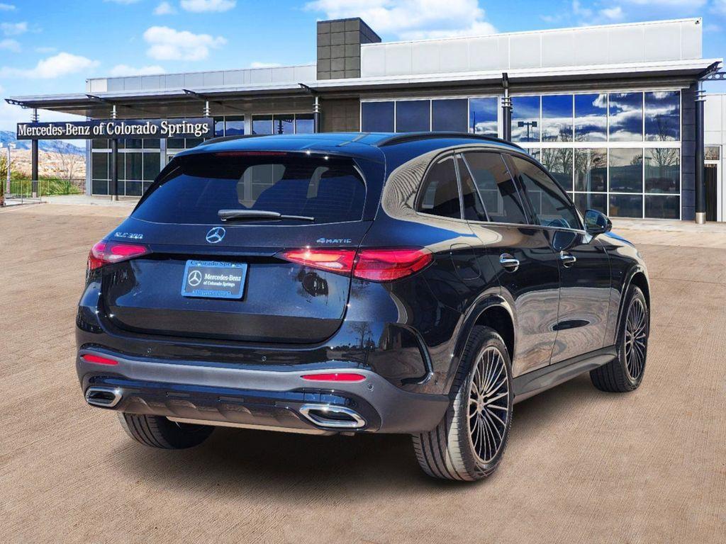 new 2025 Mercedes-Benz GLC 300 car, priced at $62,695