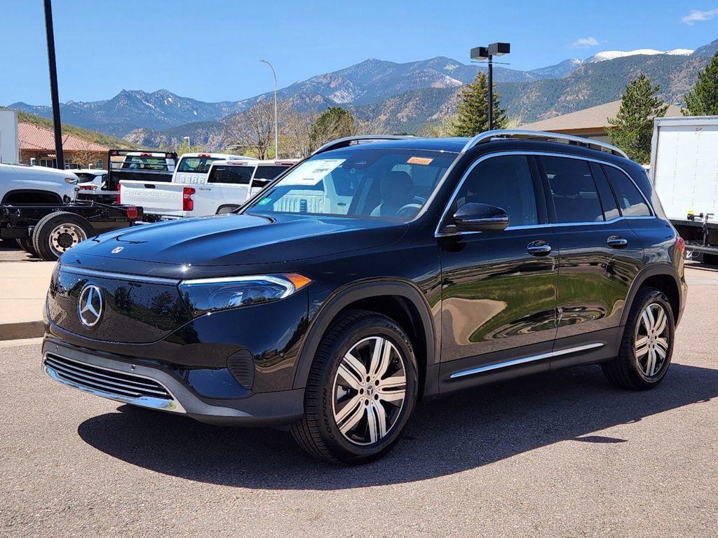 new 2024 Mercedes-Benz EQB 250 car, priced at $57,125