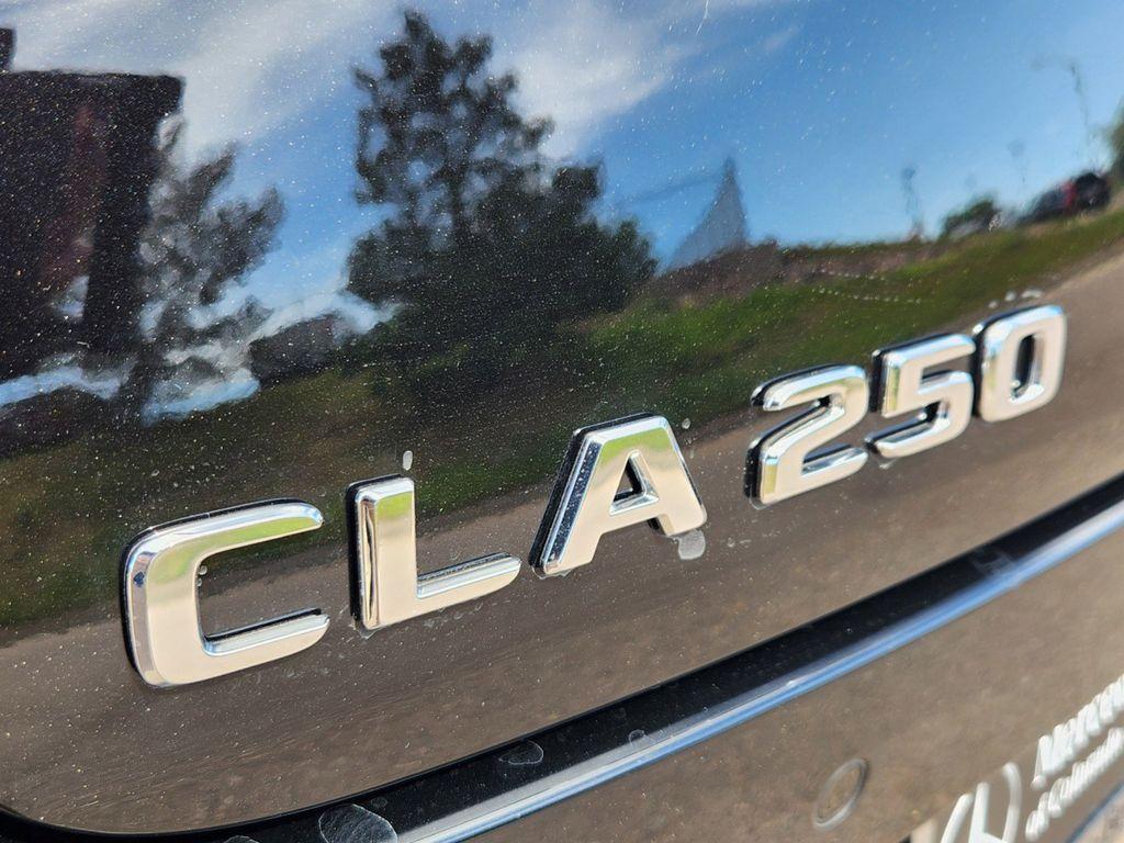 new 2025 Mercedes-Benz CLA 250 car