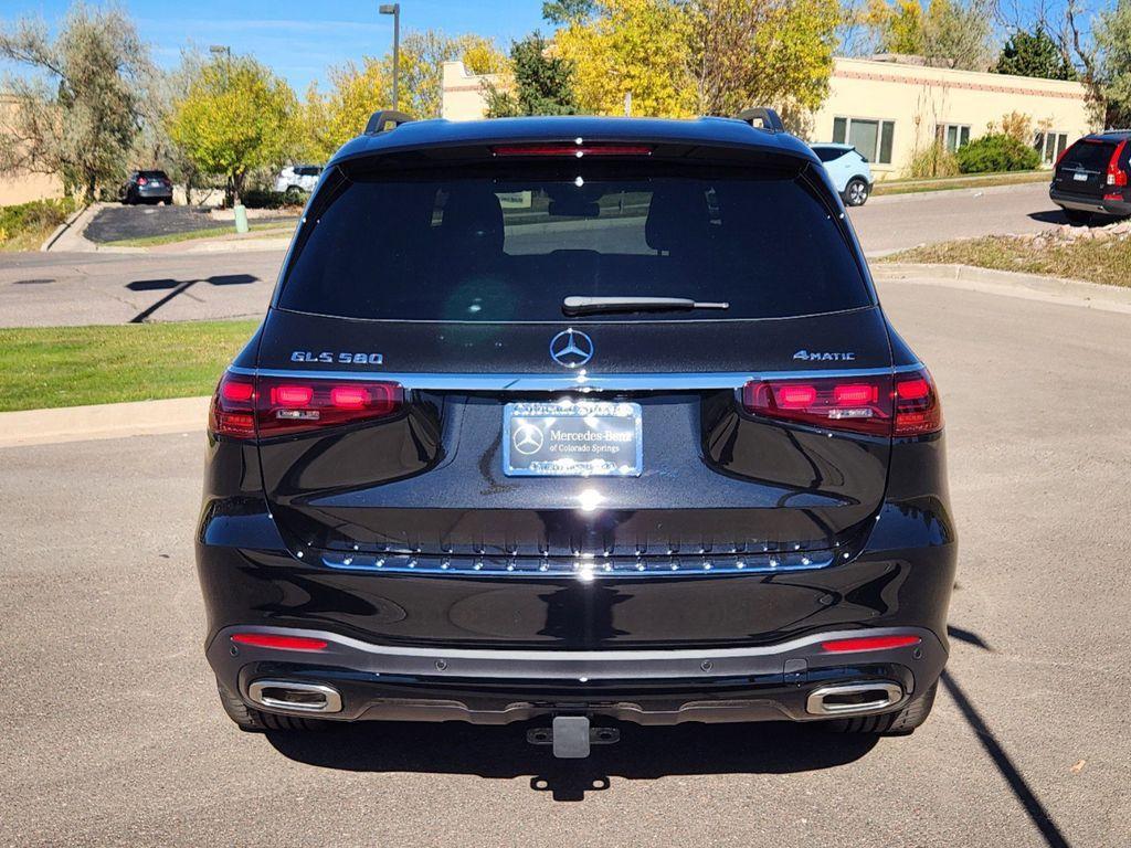 new 2025 Mercedes-Benz GLS 580 car, priced at $117,365