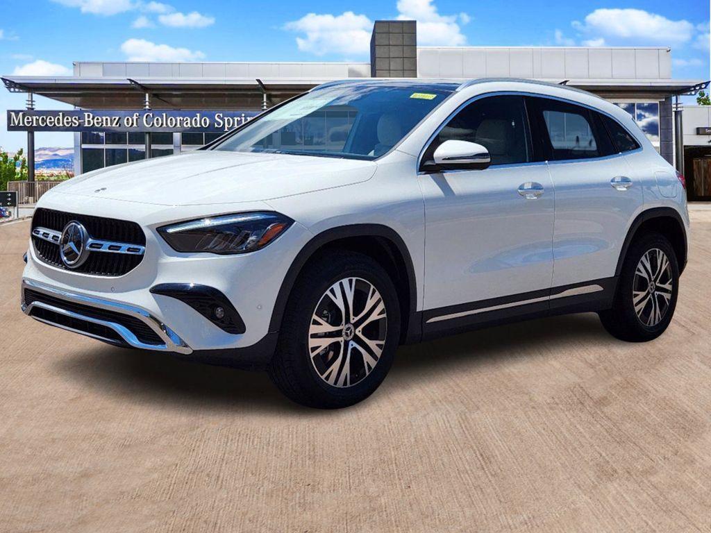 new 2025 Mercedes-Benz GLA 250 car