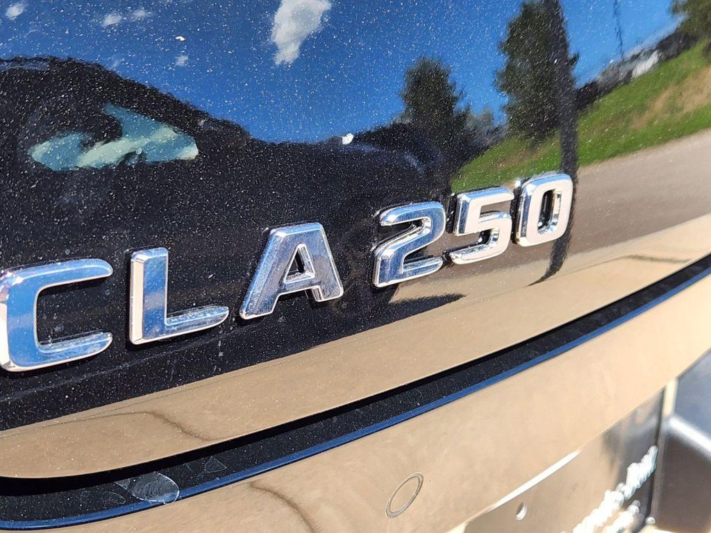 new 2025 Mercedes-Benz CLA 250 car