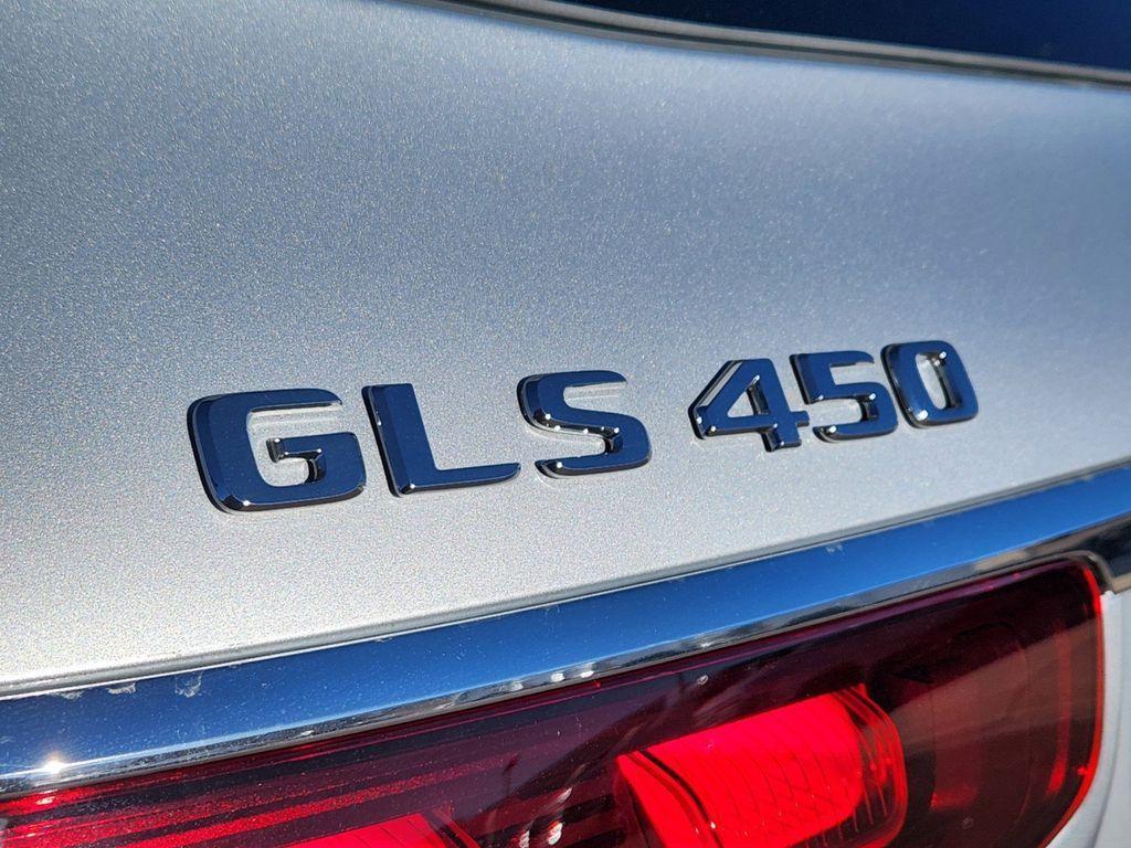 new 2025 Mercedes-Benz GLS 450 car, priced at $95,365