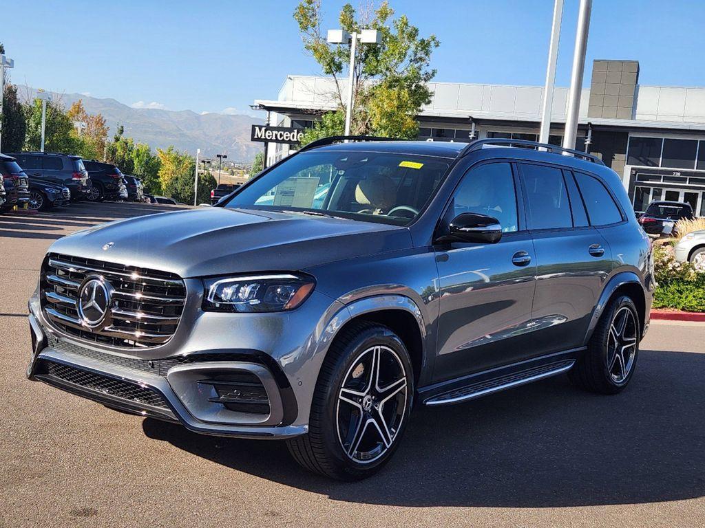 new 2025 Mercedes-Benz GLS 450 car, priced at $100,115