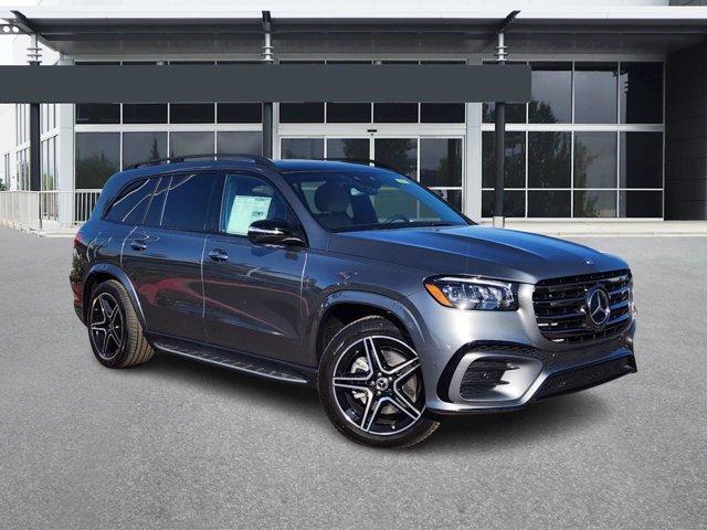 new 2025 Mercedes-Benz GLS 450 car