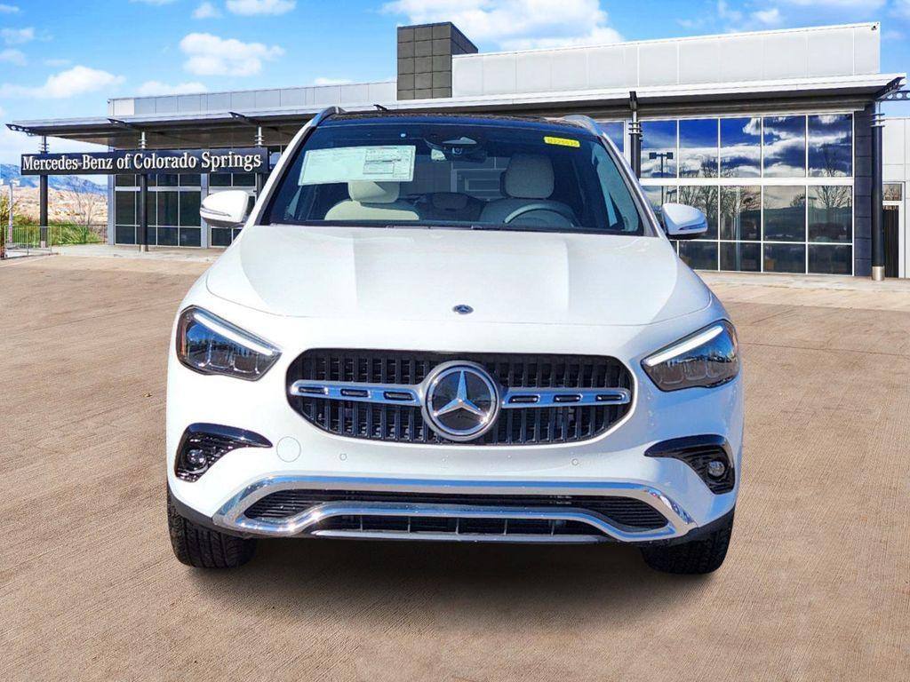 new 2025 Mercedes-Benz GLA 250 car, priced at $50,725