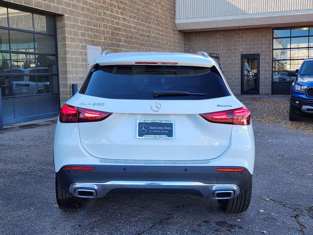 new 2025 Mercedes-Benz GLA 250 car, priced at $50,725