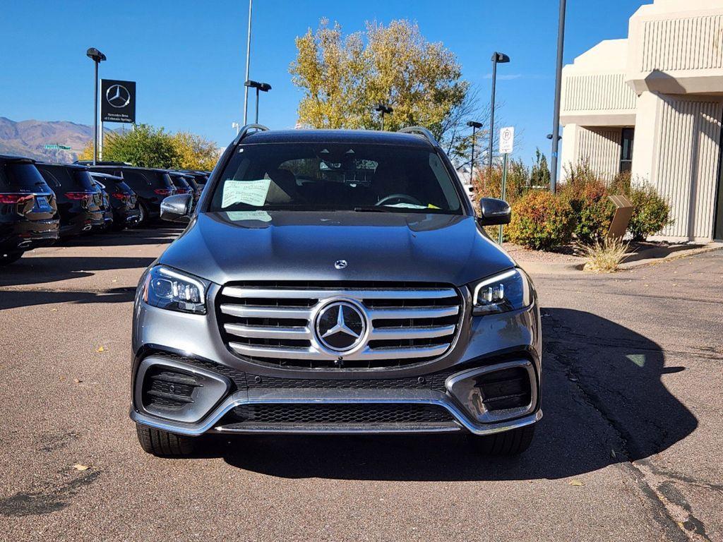 new 2025 Mercedes-Benz GLS 450 car, priced at $100,945