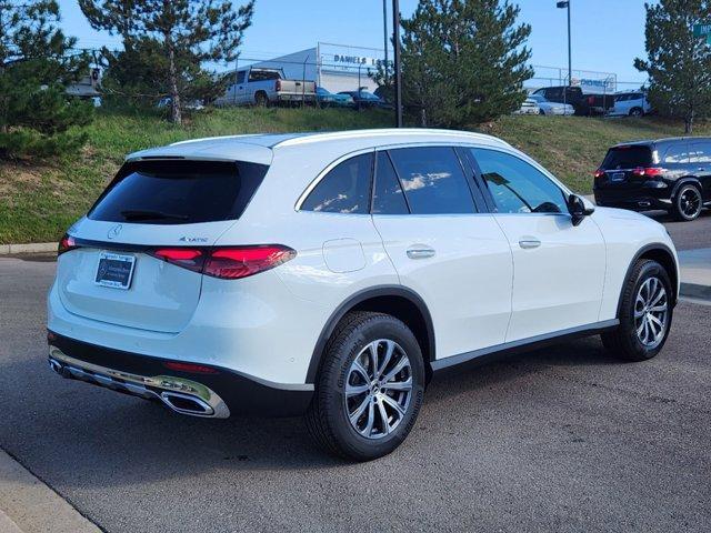 new 2025 Mercedes-Benz GLC 300 car