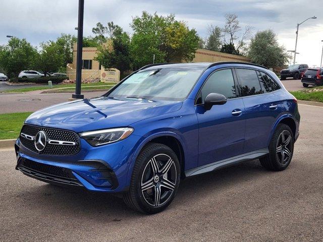 new 2025 Mercedes-Benz GLC 300 car