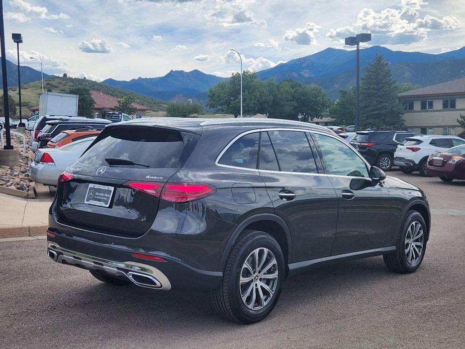 new 2025 Mercedes-Benz GLC 300 car