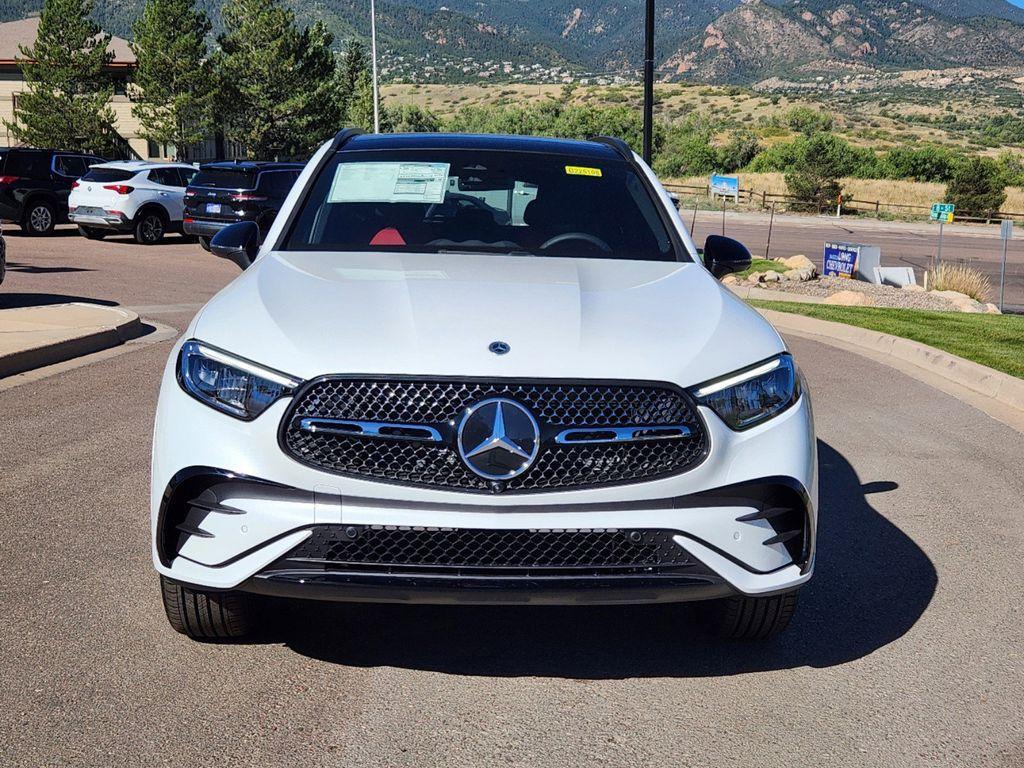 new 2025 Mercedes-Benz GLC 300 car, priced at $64,025