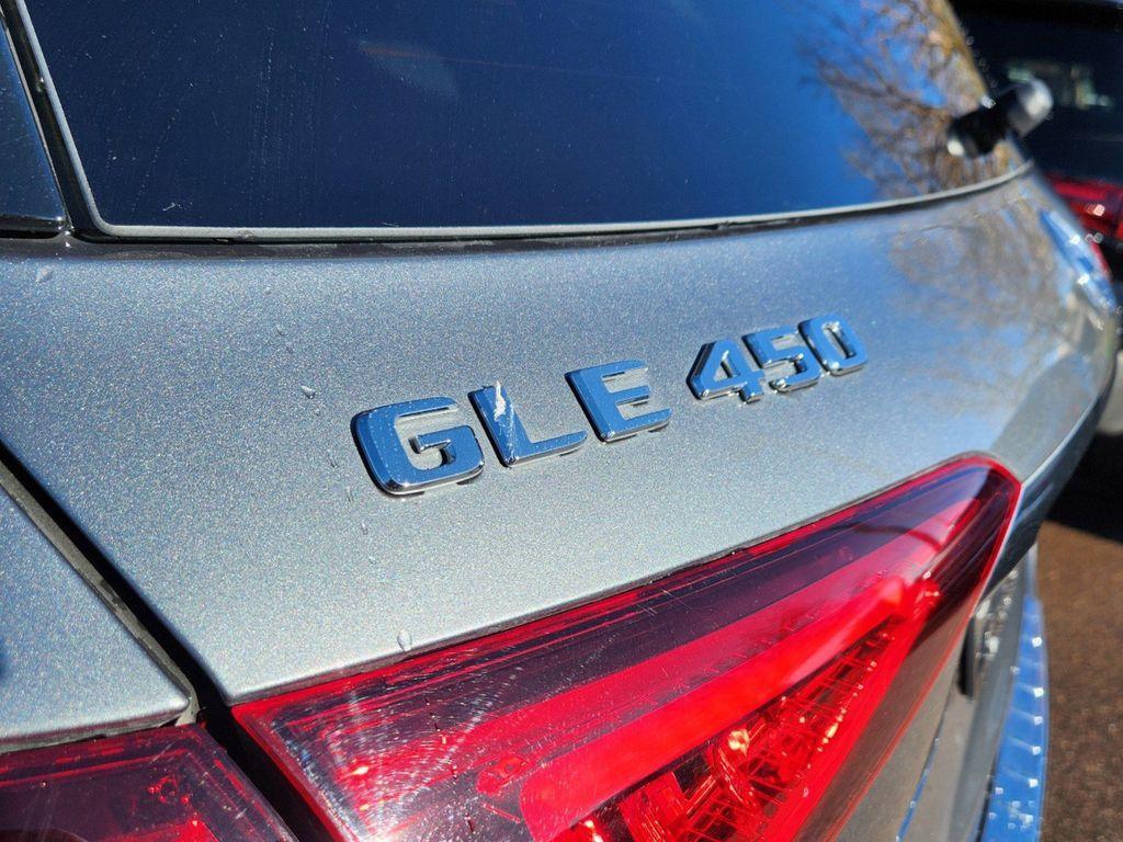 used 2022 Mercedes-Benz GLE 450 car, priced at $56,987