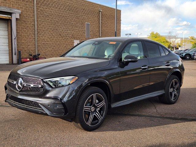 new 2024 Mercedes-Benz GLC 300 car