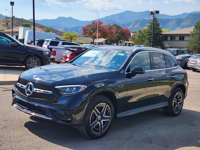 new 2025 Mercedes-Benz GLC 300 car