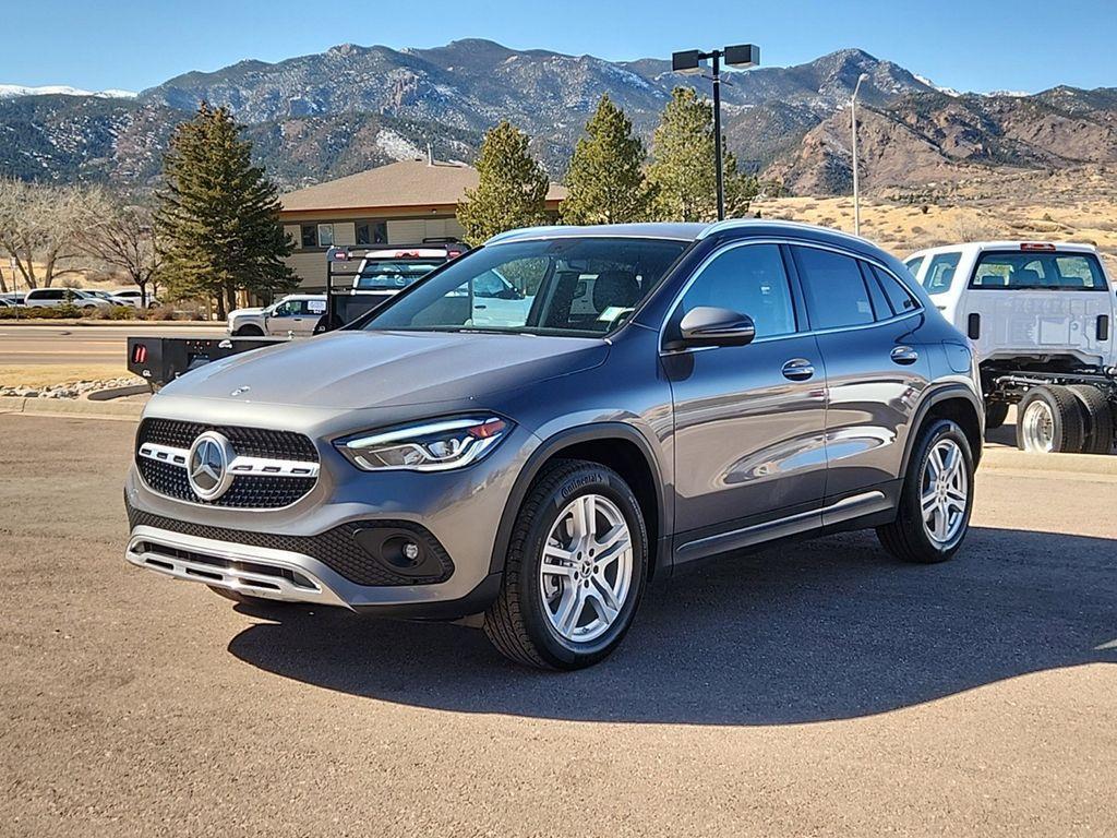 new 2023 Mercedes-Benz GLA 250 car, priced at $36,900