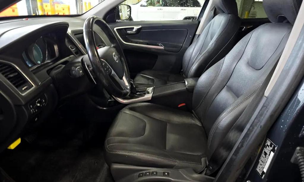 used 2015 Volvo XC60 car, priced at $13,500