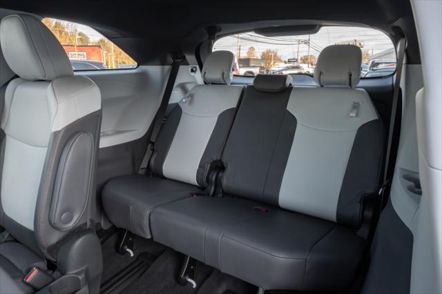 used 2023 Toyota Sienna car, priced at $47,950