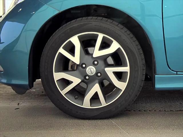 used 2016 Nissan Versa Note car, priced at $8,500